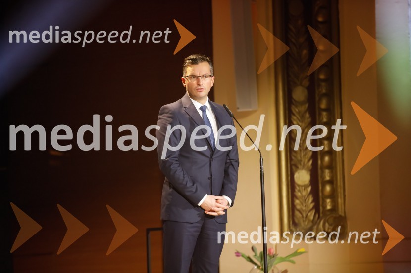  Marjan  Šarec, predsednik Vlade Republike SlovenijeSara Ahlin Doljak prejela naziv Ona 365 2018