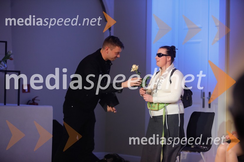  Rok Terkaj - Trkaj, raper;  Irena Mihelj, prva slepa prevajalka iz norveškega jezika v SlovenijiSara Ahlin Doljak prejela naziv Ona 365 2018