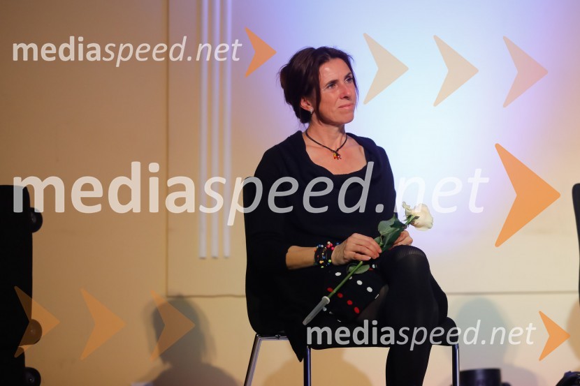  Bojana Pivk Križnar, učiteljica in humanitarkaSara Ahlin Doljak prejela naziv Ona 365 2018