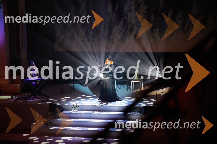  Josipa Lisac, pevkaSara Ahlin Doljak prejela naziv Ona 365 2018