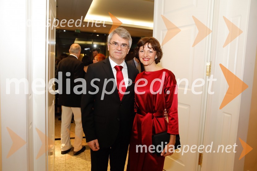  Aleksander  Zalaznik, generalni direktor Danfoss Trate, predsednik Združenja Manager; prof. dr. Maja Makovec Brenčič, nekdanja ministrica za izobraževanje, znanost in športSara Ahlin Doljak prejela naziv Ona 365 2018