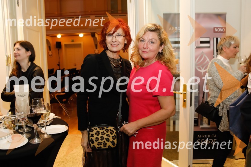  Darinka Pavlič Kamien, strokovnjakinja za komuniciranje;  ... Sara Ahlin Doljak prejela naziv Ona 365 2018