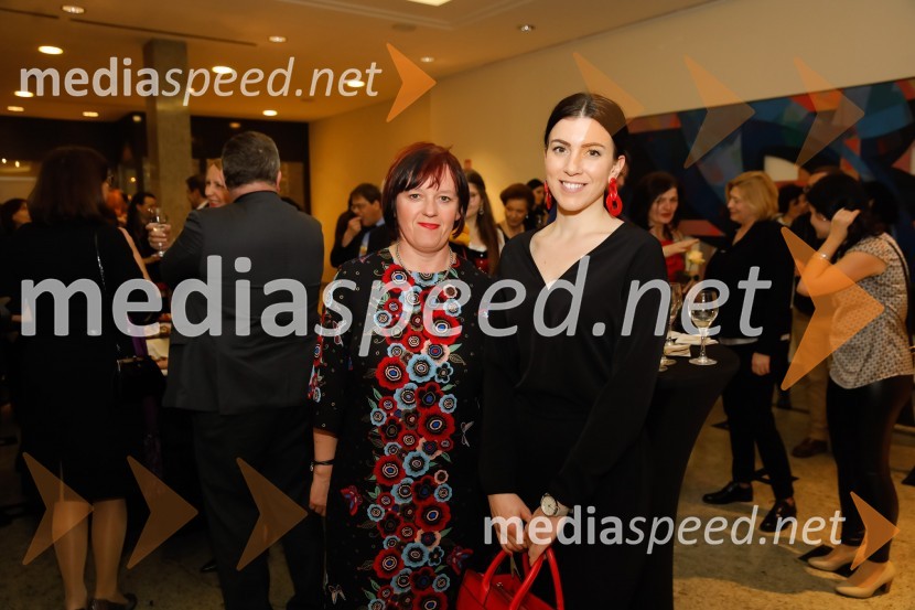 Sara Ahlin Doljak prejela naziv Ona 365 2018