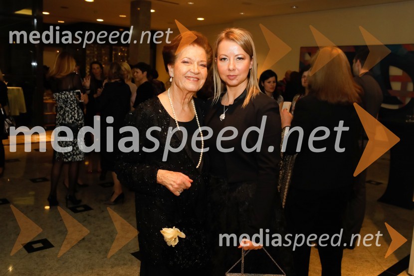  Elza Budau, slovenska tekstopiska, pesnica in pisateljica;  ... Sara Ahlin Doljak prejela naziv Ona 365 2018