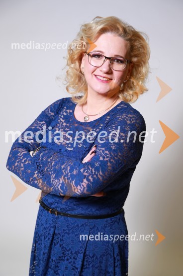  Elena Seničar, energetska terapevtka, svetovanje, medijElena Sofia Seničar, energetska terapevtka