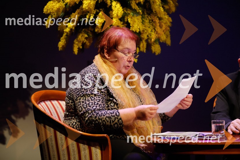  Meta Kušar, esejistka in pesnicaSpominski večer za preminulimi pisatelji