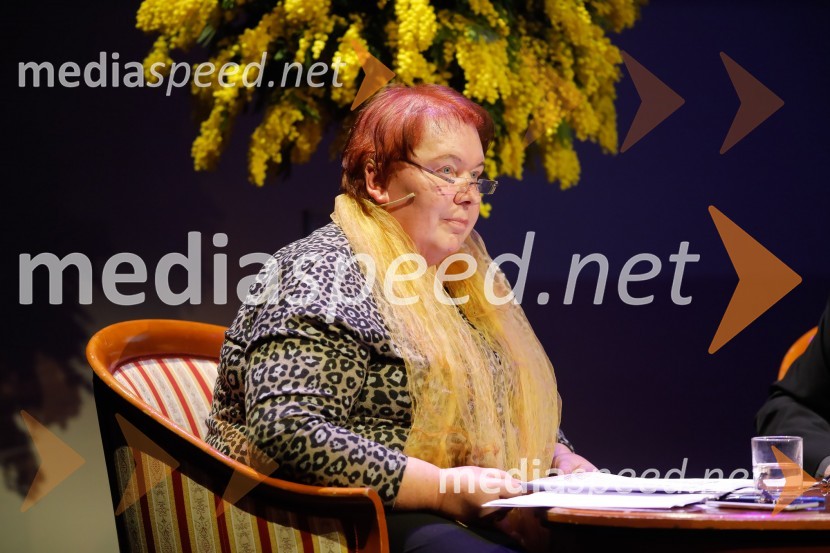  Meta Kušar, esejistka in pesnicaSpominski večer za preminulimi pisatelji