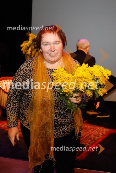  Meta Kušar, esejistka in pesnicaSpominski večer za preminulimi pisatelji