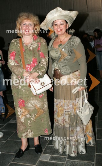 Jasmin Petan Malahowsky in Zdenka KahneMelodije morja in sonca