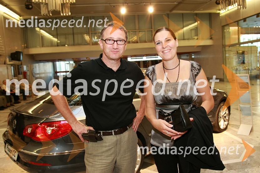 Bojan Jelačin, izvršni direktor za upravljanje mrežnih naročnikov na agenciji Pristop in Mojca Goršič, vodja projektov na agenciji PristopKoncert opernih arij