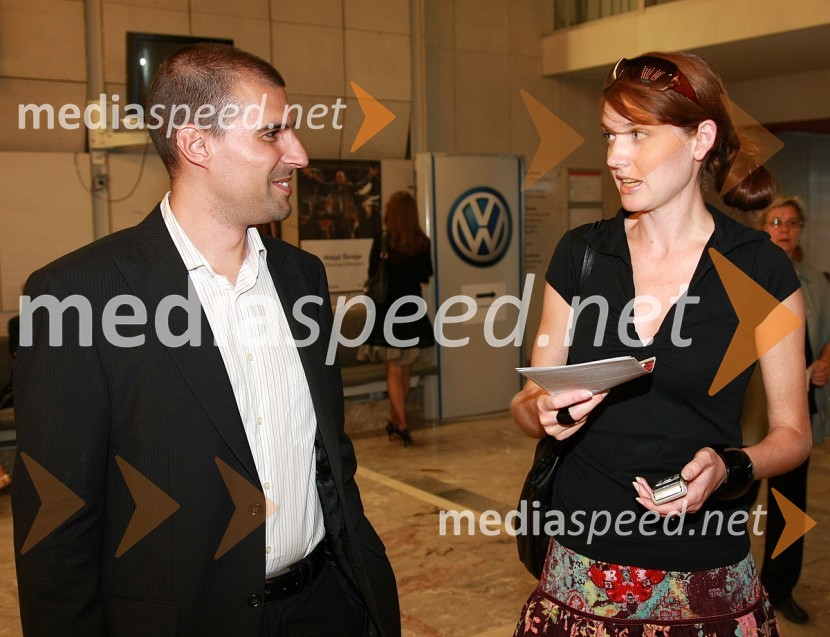 Matjaž Petrovič, služba za odnose z javnostmi pri Porsche Slovenija d.o.o. in Sanja Kejžar, služba za odnose z javnostmi Festival LjubljanaKoncert opernih arij