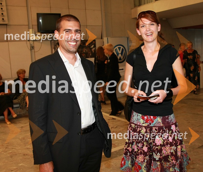 Matjaž Petrovič, služba za odnose z javnostmi pri Porsche Slovenija d.o.o. in Sanja Kejžar, služba za odnose z javnostmi Festival LjubljanaKoncert opernih arij