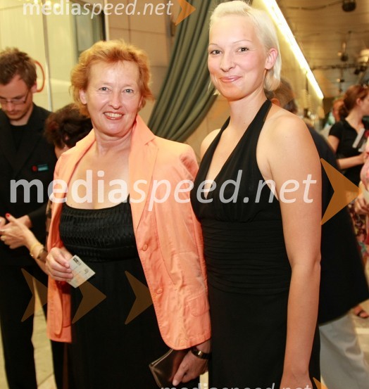 Zofija Mazej Kukovič, ministrica za zdravje in njena hči InaKoncert opernih arij