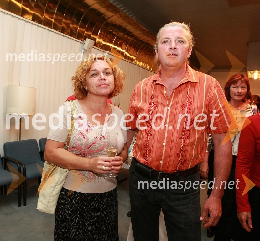 Sonči Nered Čebašek, glavna urednica revij Nova, Lea in Lisa z možem MiranomKoncert opernih arij