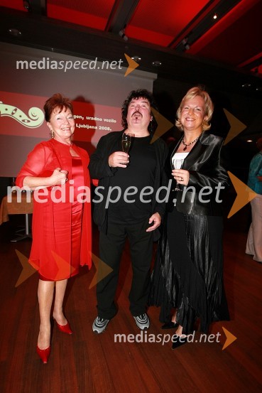 Tjaša Andree Prosenc, odvetnica, Janez Lotrič, operni pevec in Sabrina Pečelin, vodja službe za odnose z javnostmi pri Porsche Slovenija d.o.o.Koncert opernih arij