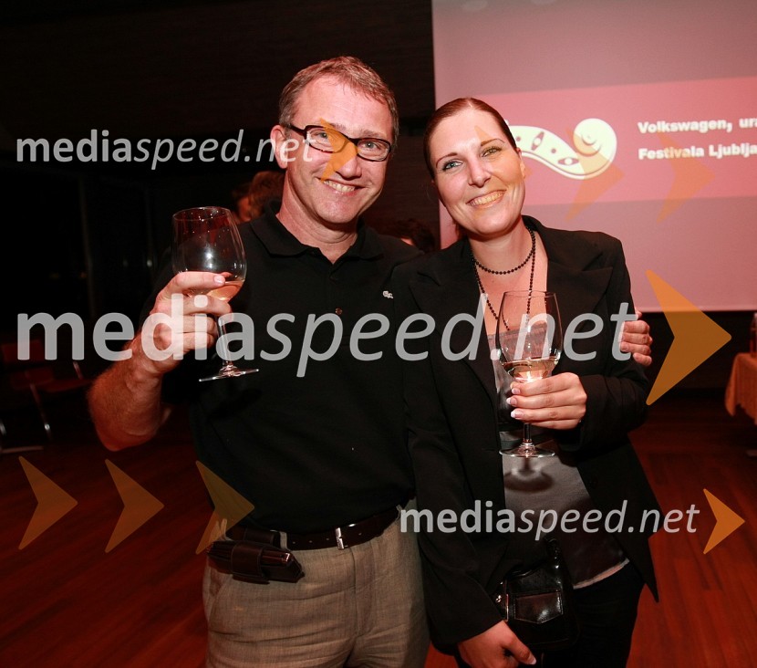 Bojan Jelačin, izvršni direktor za upravljanje mrežnih naročnikov na agenciji Pristop in Mojca Goršič, vodja projektov na agenciji PristopKoncert opernih arij