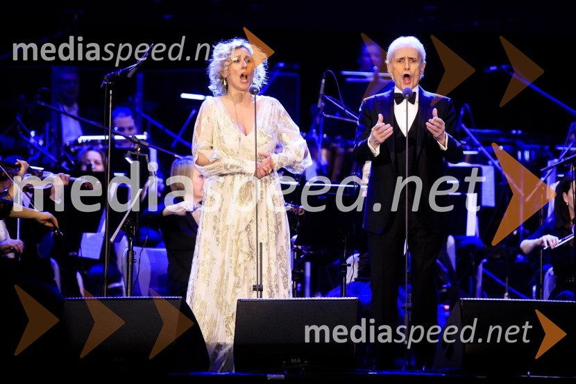  Martina  Zadro, operna pevka;  Jose Carreras, tenoristJose Carreras, koncert