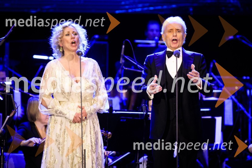  Martina  Zadro, operna pevka;  Jose Carreras, tenoristJose Carreras, koncert
