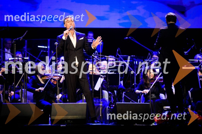  Jan Plestenjak, pevecJose Carreras, koncert
