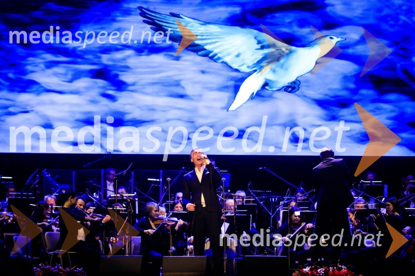  Jan Plestenjak, pevecJose Carreras, koncert