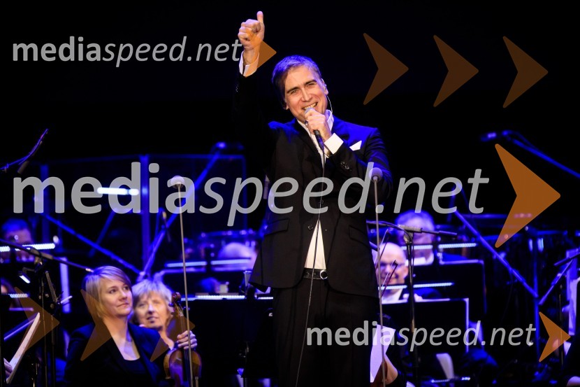  Jan Plestenjak, pevecJose Carreras, koncert