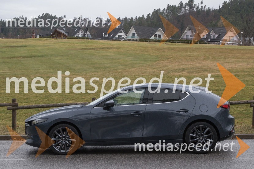 Mazda3 2019 (BP)Mazda3, slovenska predstavitev