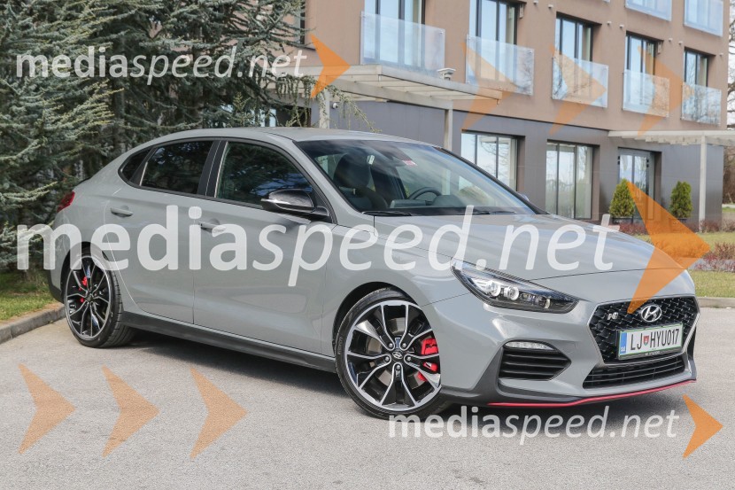 Hyundai i30 Fastback NHyundai i30 Fastback N, slovenska predstavitev