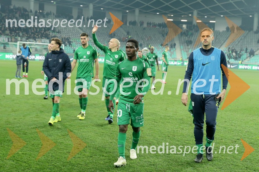 Tomislav Tomić, nogometaš, NK Olimpija;  Eric Boakye, nogometaš, NK Olimpija;  ... Derbi med NK Olimpija in NK Maribor brez zadetkov