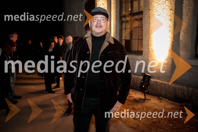  Robert Waltl, direktor, Mini teaterAli: Strah ti poje dušo, premiera predstave