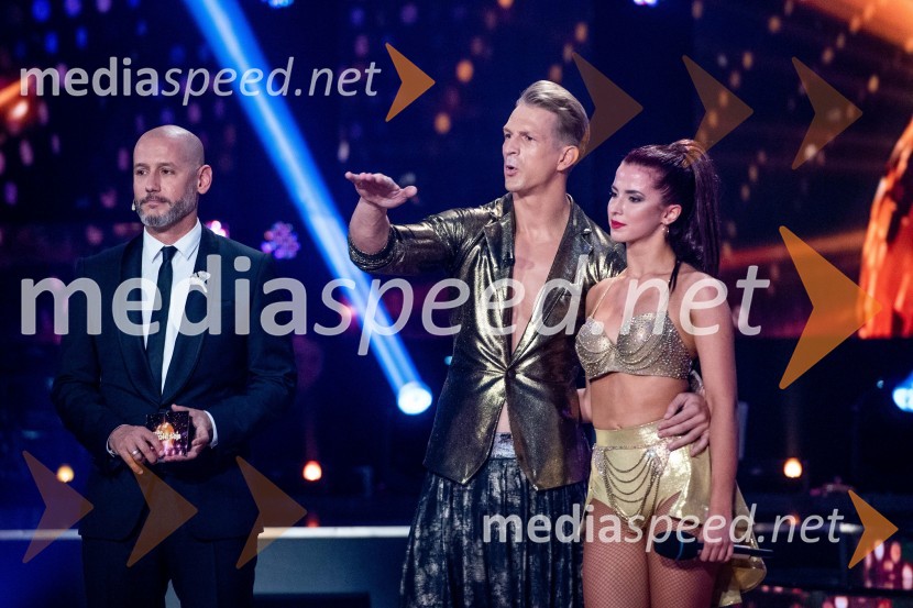  Peter Poles, televizijski voditelj;  Igor Mikić, fitnes trenes, voditelj;  Valeriya Musina, plesalkaZvezde plešejo 2019, druga oddaja