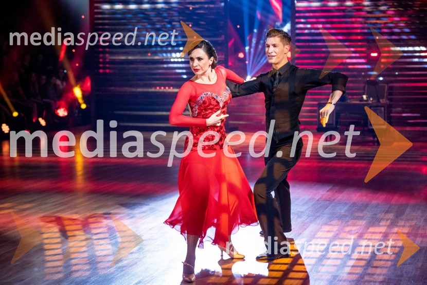  Tina Gorenjak, igralka;  Miha Vodičar, plesalecZvezde plešejo 2019, druga oddaja