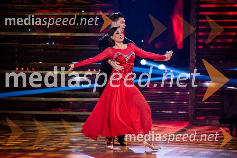  Tina Gorenjak, igralka;  Miha Vodičar, plesalecZvezde plešejo 2019, druga oddaja