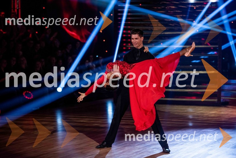  Tina Gorenjak, igralka;  Miha Vodičar, plesalecZvezde plešejo 2019, druga oddaja