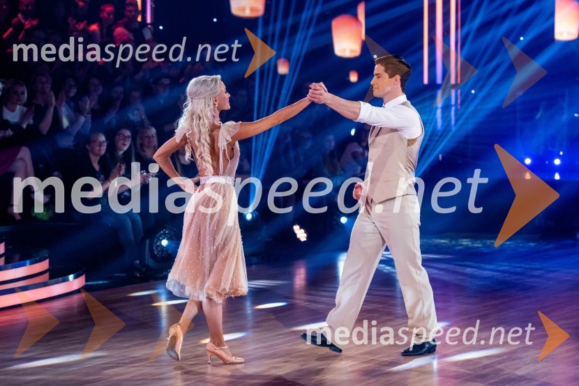  Svetlana Cigoj, model, trenerka športnih plesov;  Franko Bajc, zmagovalec resničnostnega šova Kmetija 2018Zvezde plešejo 2019, druga oddaja