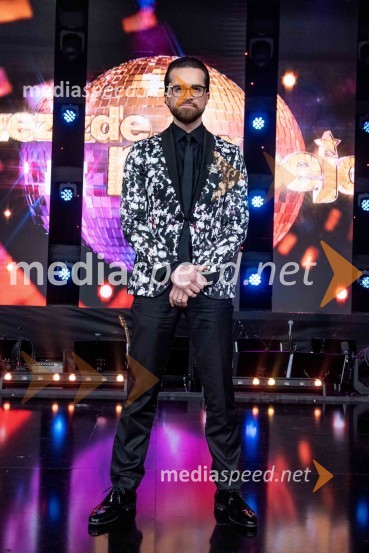  Andrej Škufca, štirikratni svetovni plesni prvak in plesni sodnikZvezde plešejo 2019, druga oddaja