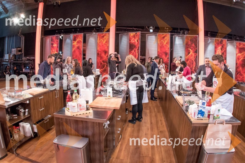 MasterChef Slovenija 2019 nam je odprl vrata svoje kuhinjeMasterChef Slovenija 2019 nam je odprl vrata svoje kuhinje