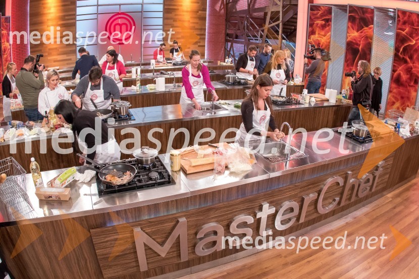 MasterChef Slovenija 2019 nam je odprl vrata svoje kuhinjeMasterChef Slovenija 2019 nam je odprl vrata svoje kuhinje