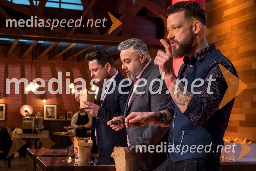  Luka Jezeršek, Hiša kulinarike Jezeršek;  Karim Merdjadi, kuharski in slaščičarski mojster ;  Bine Volčič, kuharski mojsterMasterChef Slovenija 2019 nam je odprl vrata svoje kuhinje
