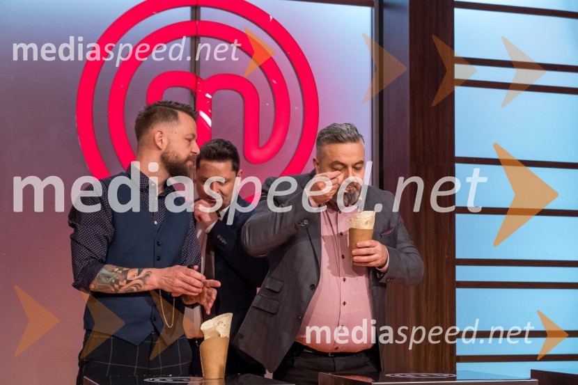  Bine Volčič, kuharski mojster;  Karim Merdjadi, kuharski in slaščičarski mojster MasterChef Slovenija 2019 nam je odprl vrata svoje kuhinje