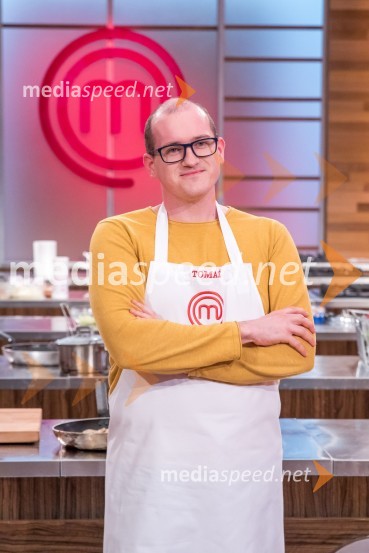  Tomaž Zevnik, tekmovalec MasterChef 2019MasterChef Slovenija 2019 nam je odprl vrata svoje kuhinje