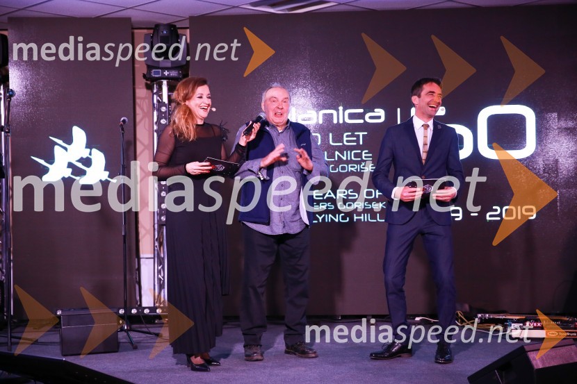  Anja Hlača Ferjančič, novinarka, RTV;  Jože Šlibar, nekdanji smučarski skakalec, prvi slovenski rekorder; dr. Franci Petek, nekdanji smučarski skakalec in direktor SZS50 let Letalnice bratov Gorišek in 70 let športa na Radiu Slovenija