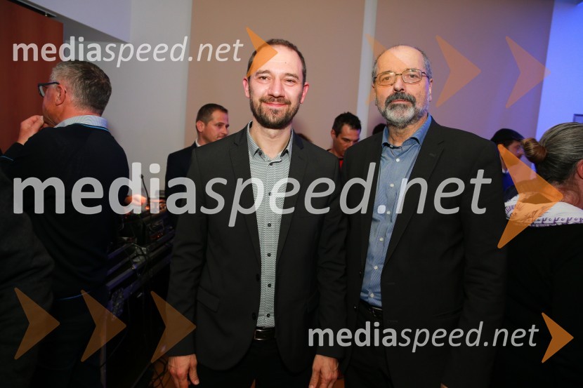  Mirko Štular, direktor Radia Slovenija;  Igor Kadunc, generalni direktor RTV Slovenija50 let Letalnice bratov Gorišek in 70 let športa na Radiu Slovenija