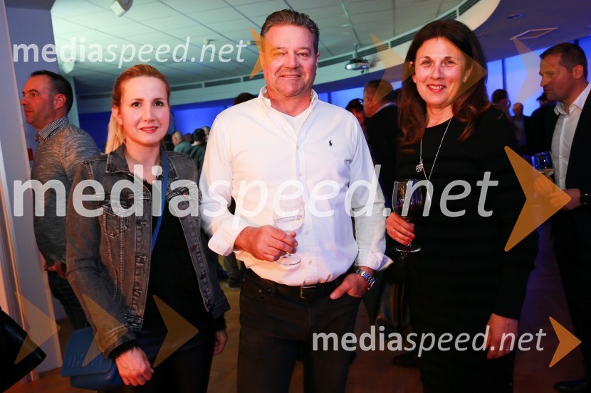  Natalija Cvetko, vodja projektov, Mediaspeed;  Aleksander Lipovšek, generalni direktor Manner za JV Evropo;  Maja Klančnik50 let Letalnice bratov Gorišek in 70 let športa na Radiu Slovenija