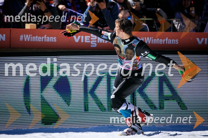  Robert Kranjec, smučarski skakalecRobert Kranjec zaključil skakalno kariero, Planica 2019