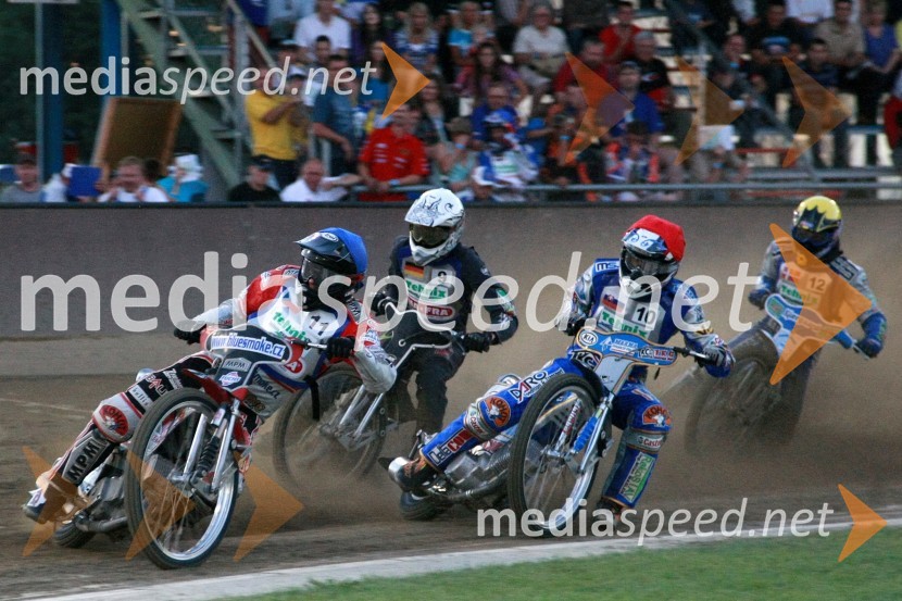 Matej Kus, Češka, Robert Baumann, Nemčija, Martin Vaculik, Slovaška in Patrick Hougaard, DanskaSpeedway, polfinale SP mladincev
