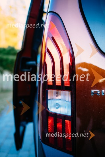 Peugeot Rifter L2 1.5 BlueHDi 100 AllurePeugeot Rifter L2 1.5 BlueHDi 100 Allure, mediaspeed test