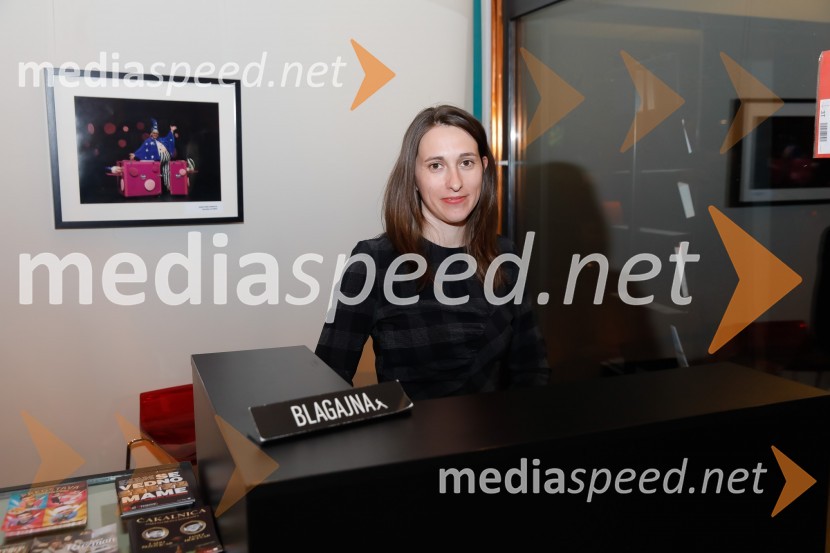 Nune v akciji!, premiera predstave