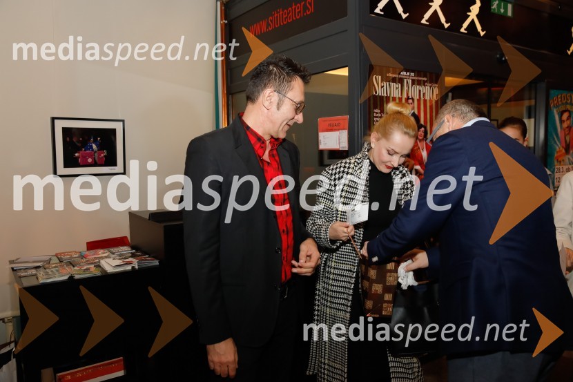  Branko  Đurić - Đuro, igralec;  Tanja Ribič, igralka;  Jurij Franko, direktor, Prospot, d. o. o.Nune v akciji!, premiera predstave