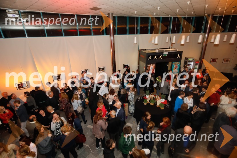 Nune v akciji!, premiera predstaveNune v akciji!, premiera predstave