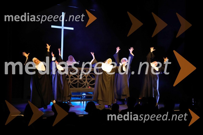 Nune v akciji!, premiera predstaveNune v akciji!, premiera predstave